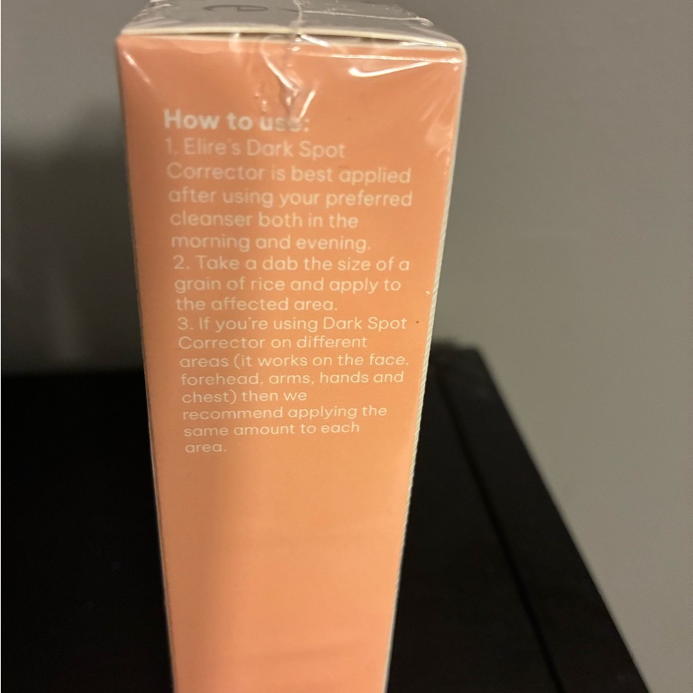 Dark Spot Corrector - Cream - Picture 2 of 5